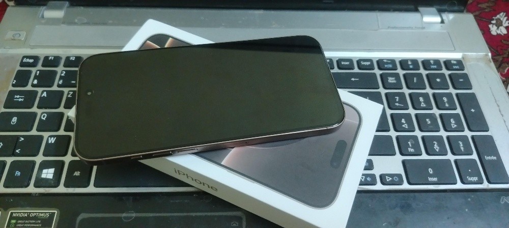 IPhone 16 pro max - 3