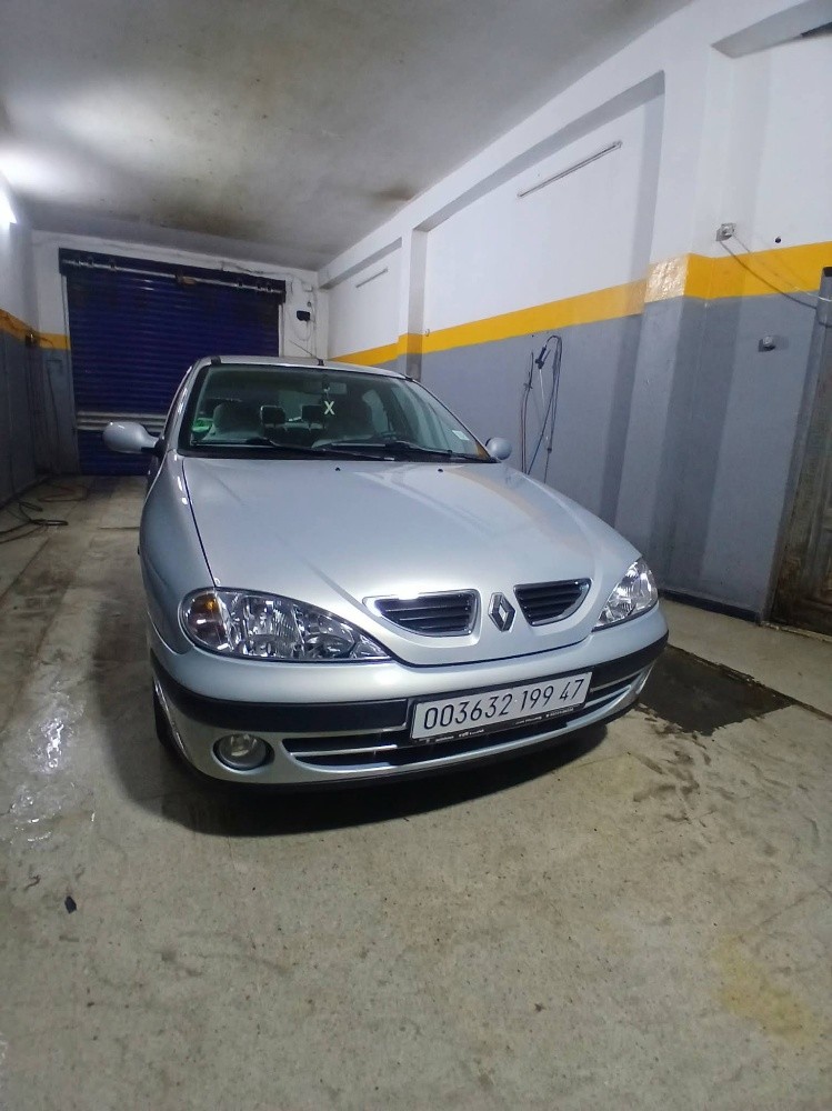 Mégane  - 1