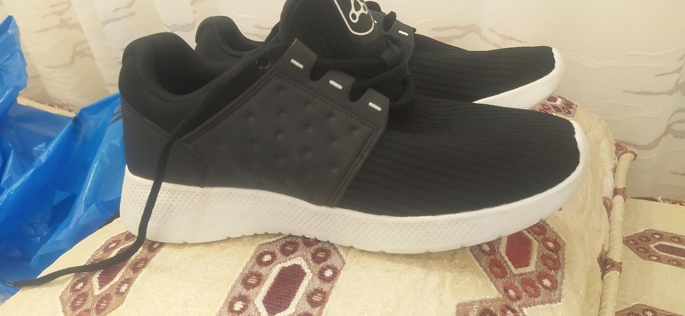 chaussure  p40 destockage - 1