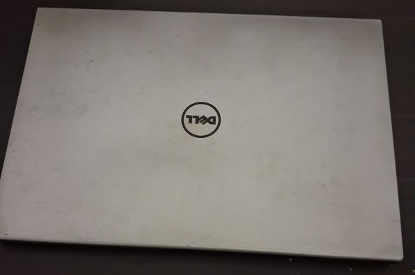 Disponible Laptop Dell - 5