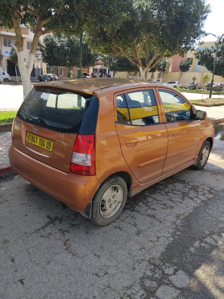 Kia picanto - 1