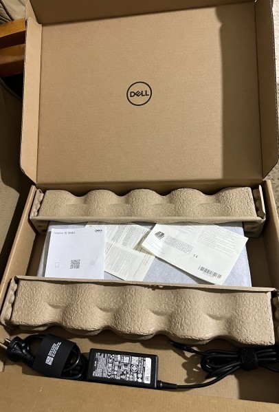 Dell Vostro 3530  État Neuf  i5 - 7
