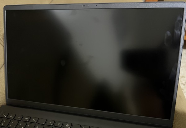 Dell Vostro 3530  État Neuf  i5 - 2