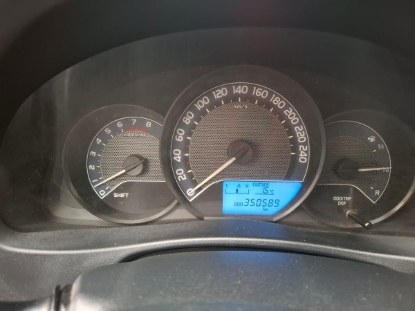 A vendre Toyota Auris - 4