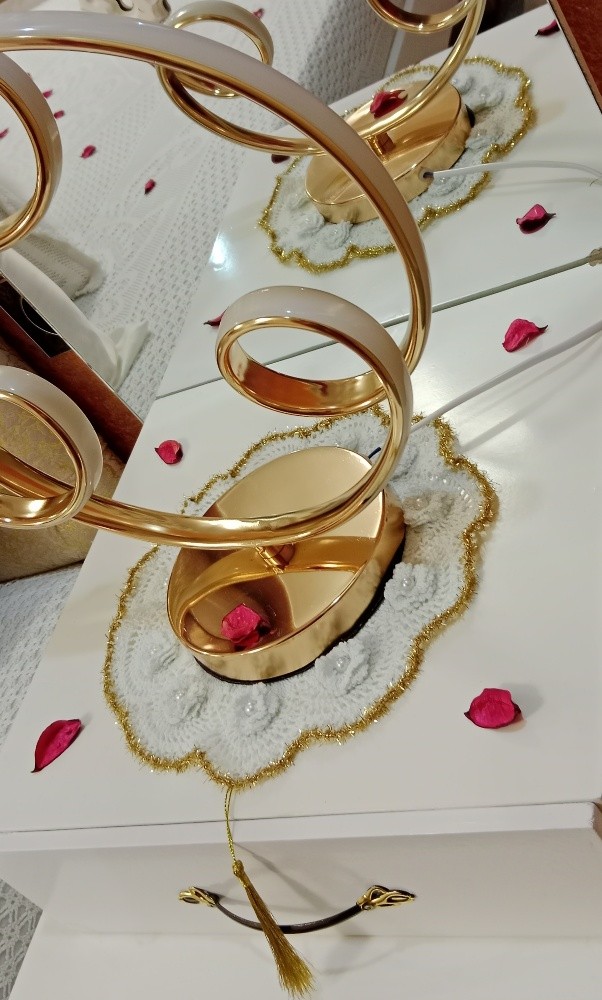 ايناب مظفور - 1