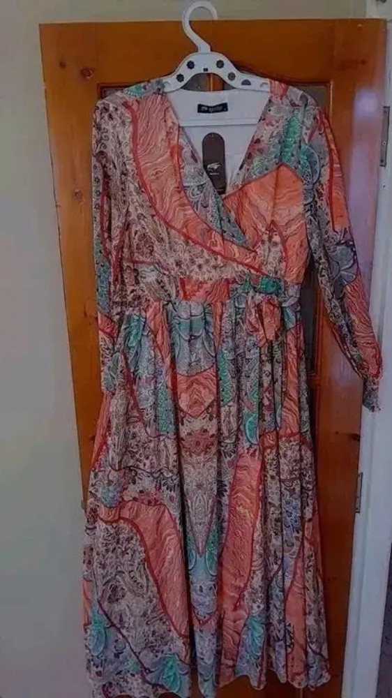 3 فساتين جميلة - 2
