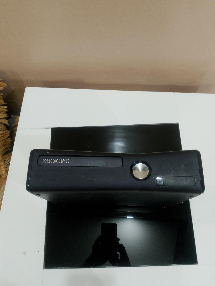 اكس بوكس 360 - 1