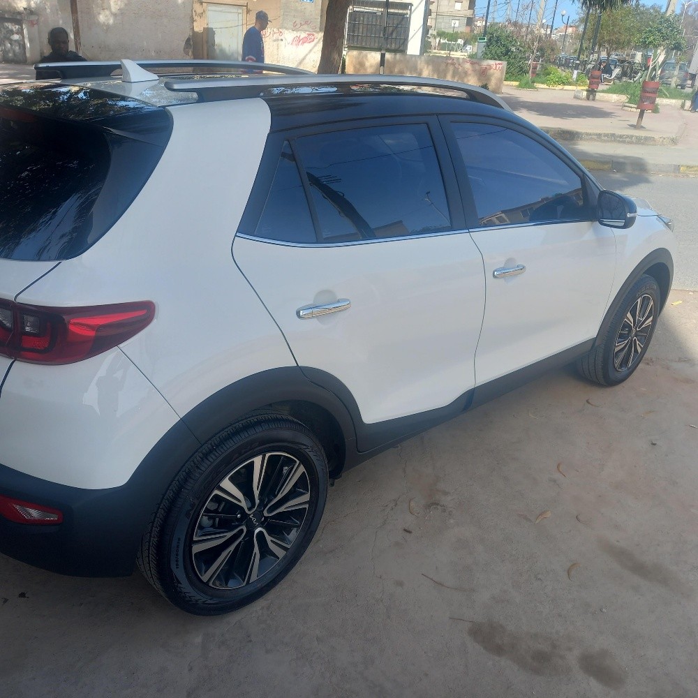 Kia  - 1