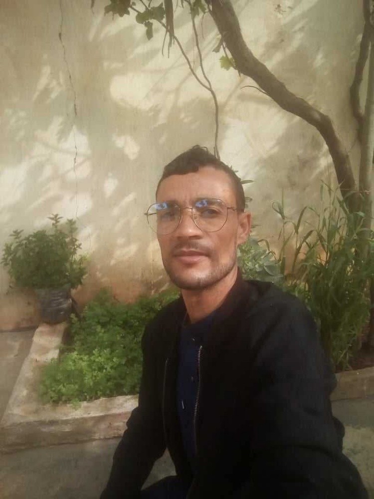 ابحث عن عمل في مجال القيادة  - 1