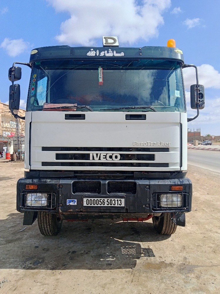 Iveco eurotrakker - 1