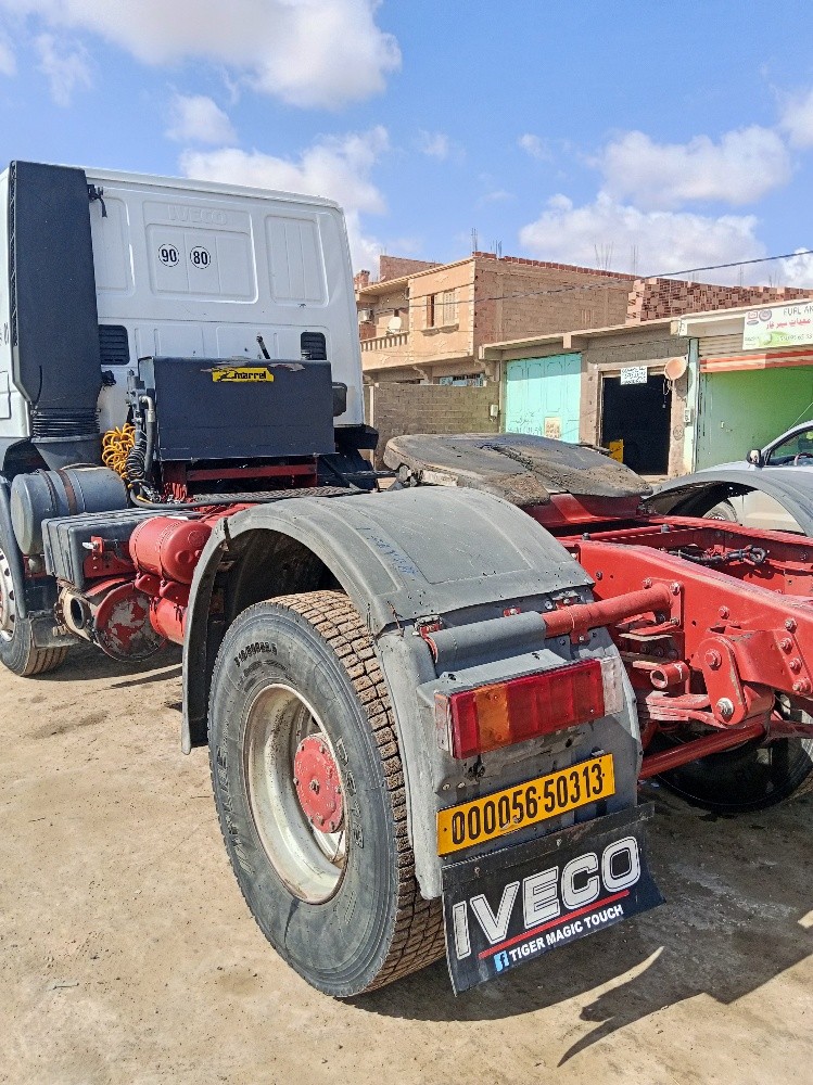 Iveco eurotrakker - 2
