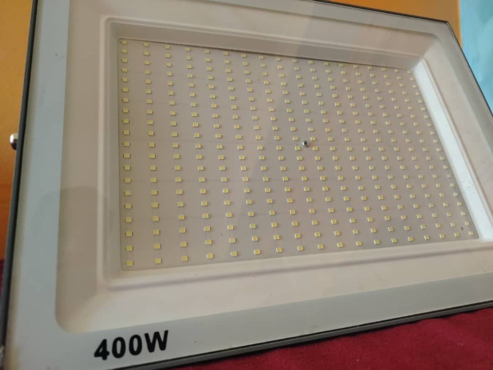 بروجيكتور 400 - 2