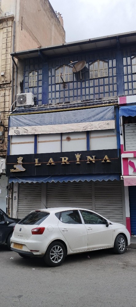 magasin 3 étages à louer a Annaba centre ville - 1