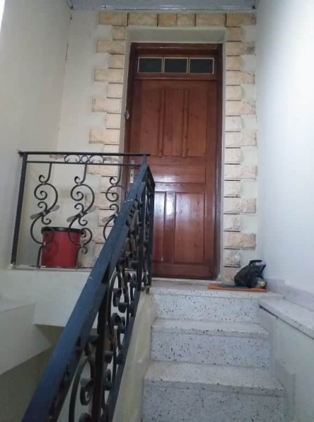 Vends maison comprenant un sous-sol, un rez-de-chaussée et un étage - 5