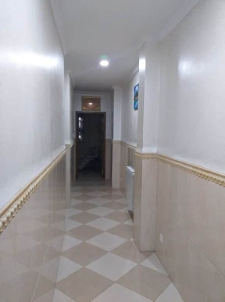 Vends maison comprenant un sous-sol, un rez-de-chaussée et un étage - 2