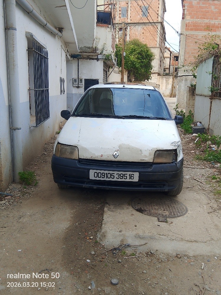 clio1 - 3