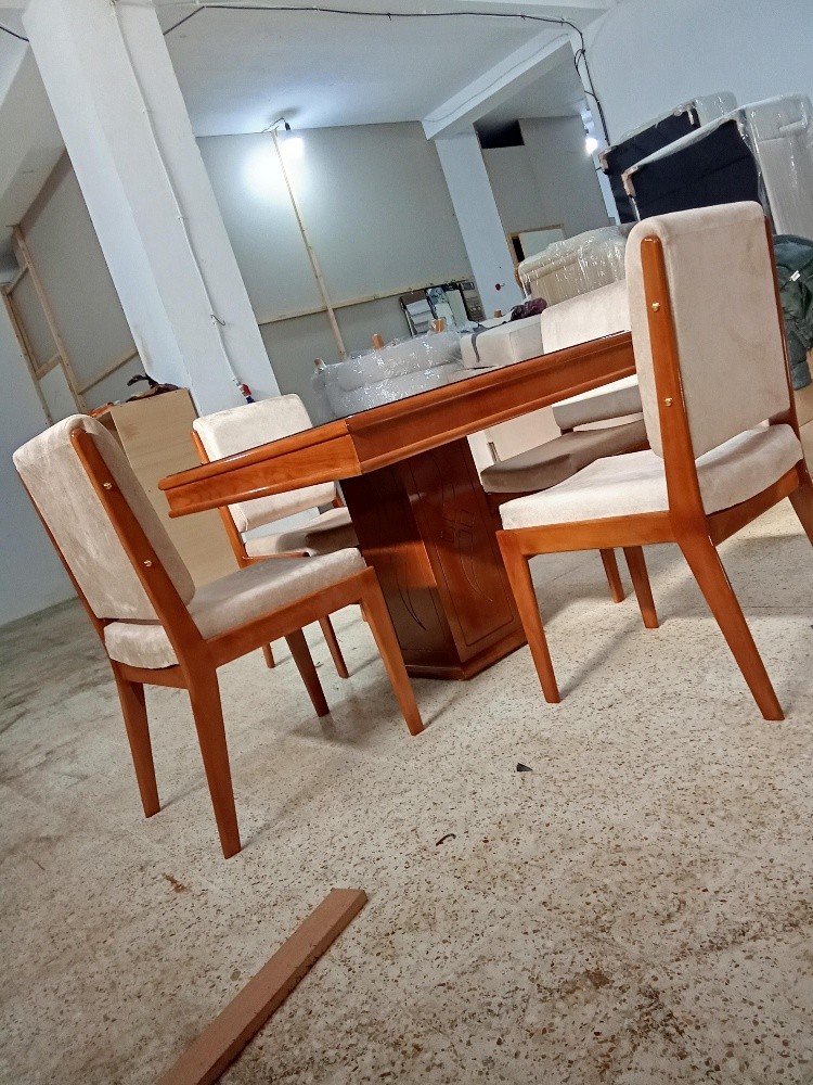 table 4chaise - 1