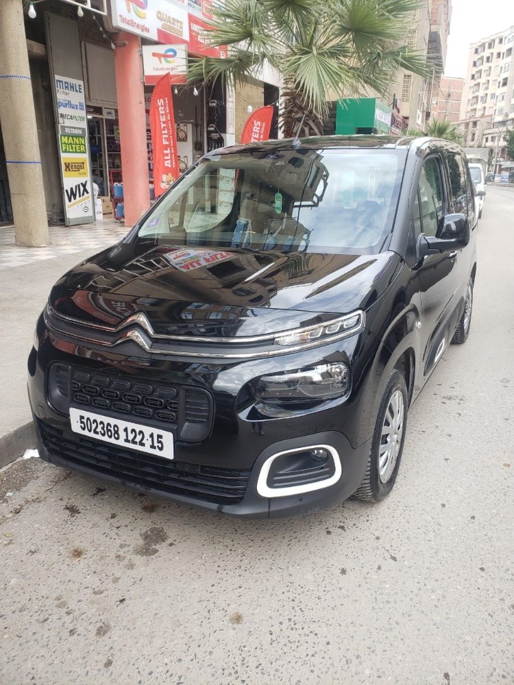 Citroen berlingo 2022ess 1.2 110 - 3