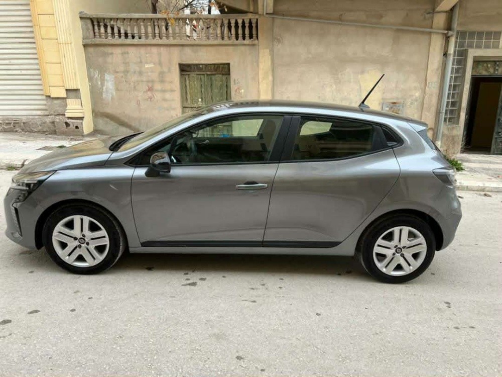 clio 5 - 3