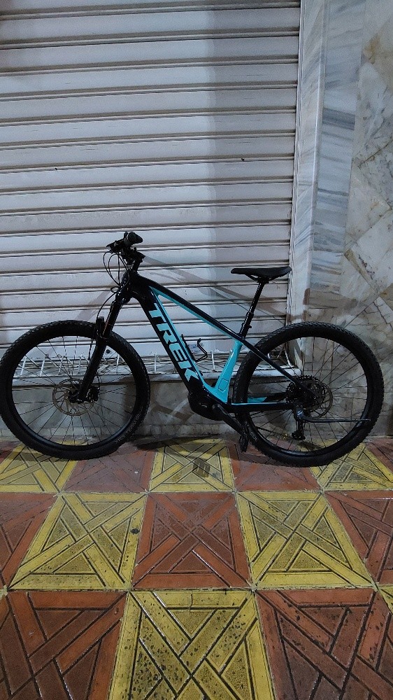 trek powerfly 7 2022 - 1