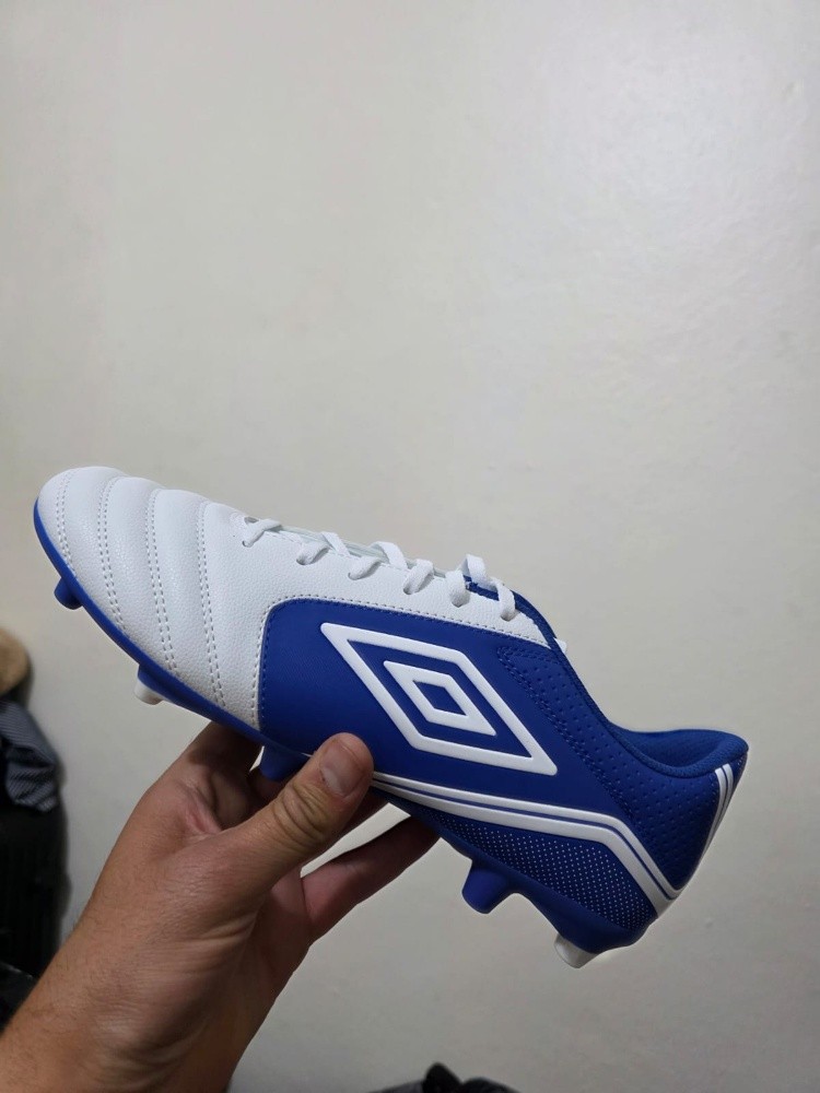 Umbro - 3