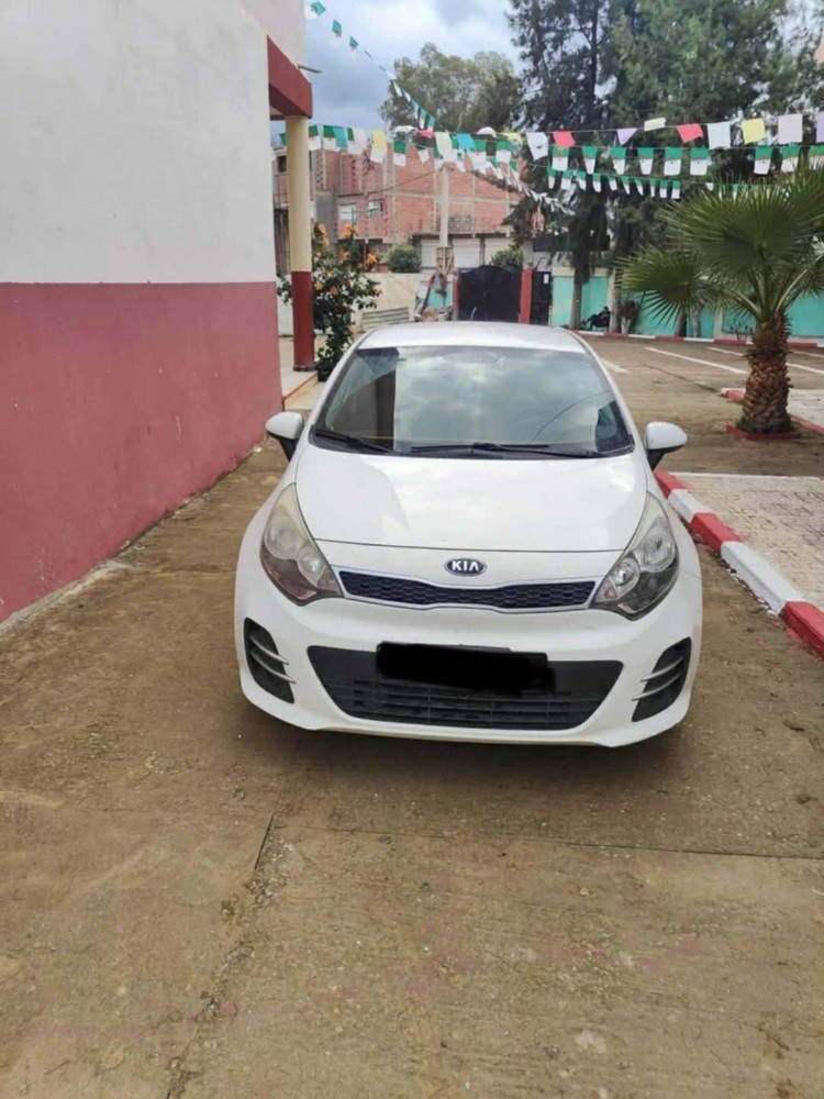 Kia Rio 4 - 1