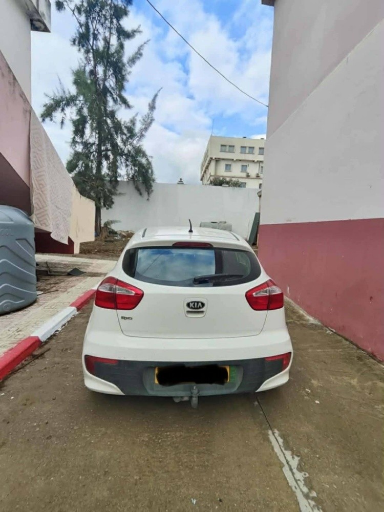 Kia Rio 4 - 3