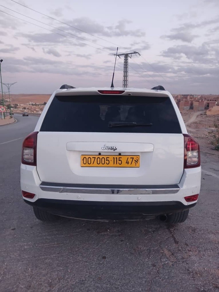 سيارة جيب للبيع - 2
