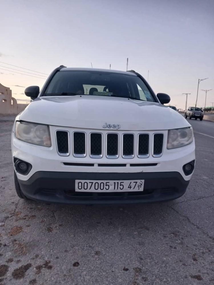 سيارة جيب للبيع - 1