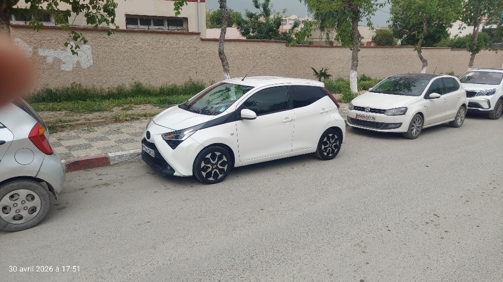 toyota aygo boîte automatique - 1