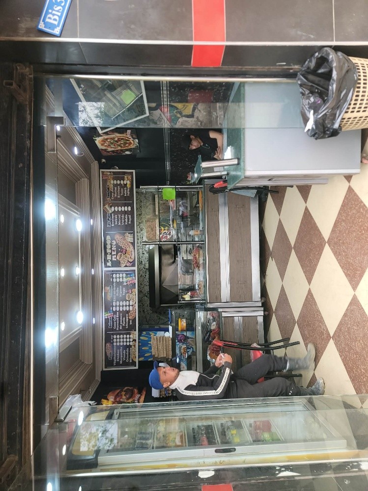 محل بيتزا للكراء - 3