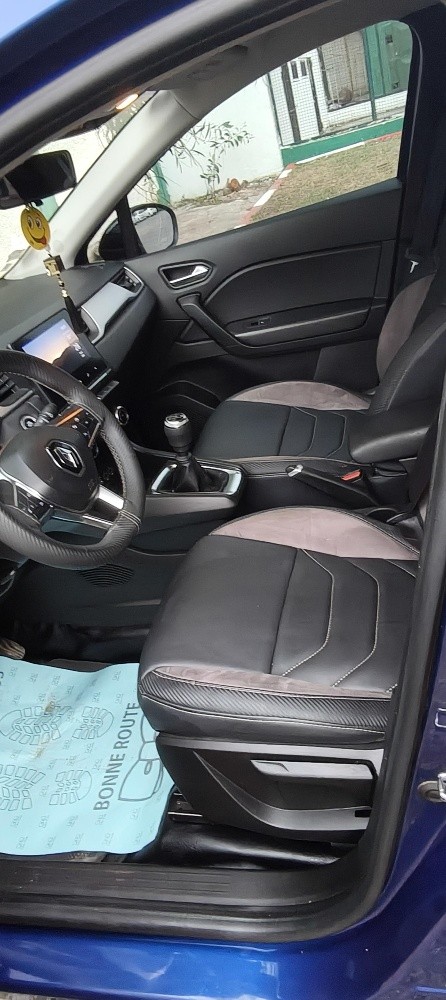Renault captur2022 - 1