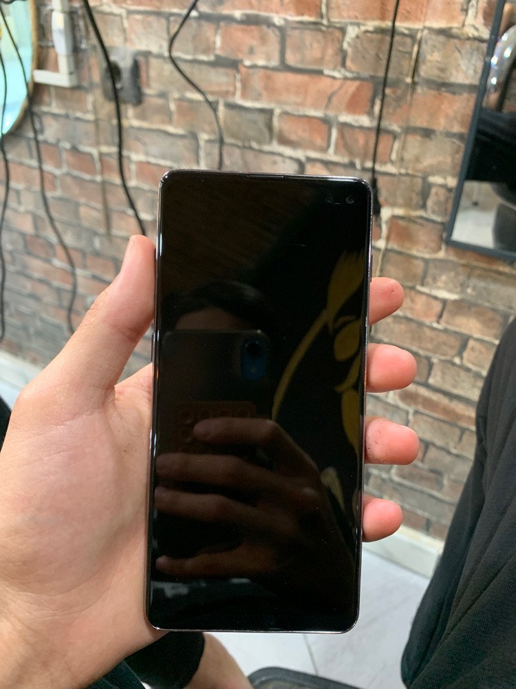 samsung s10plus - 2