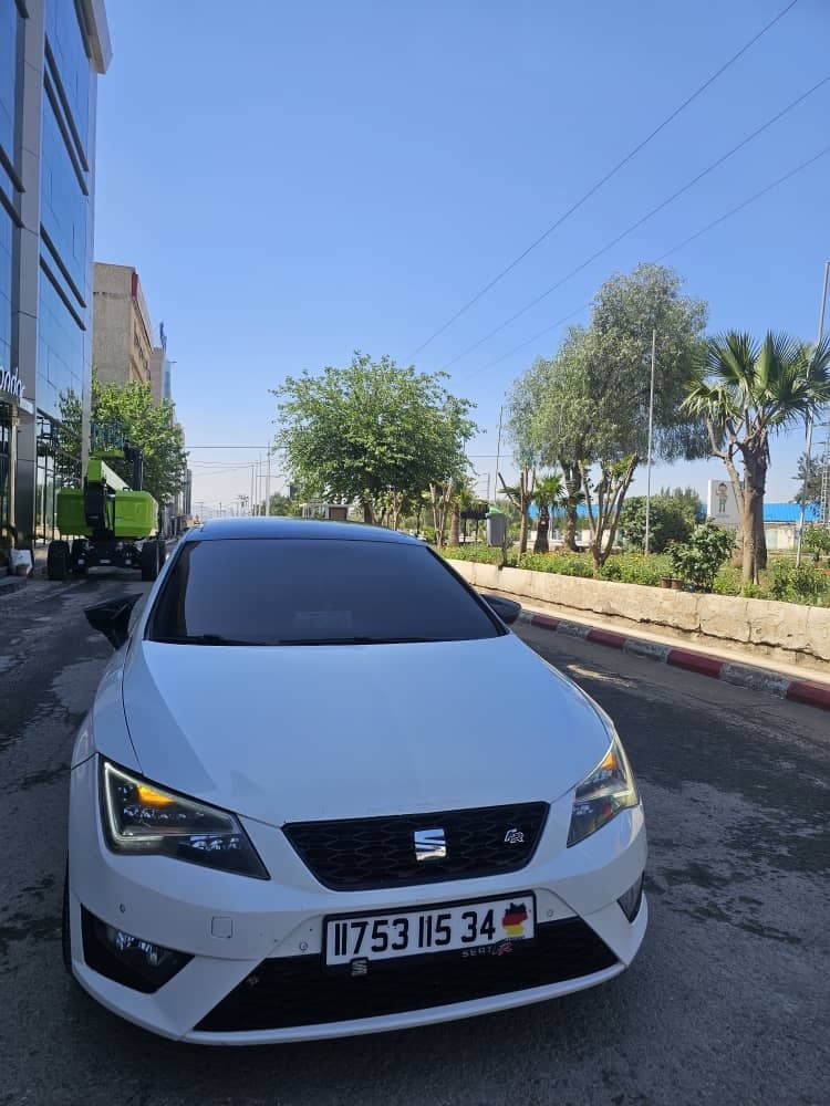ليون لينيار  - 1