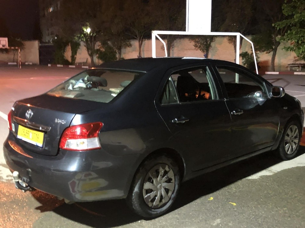 Toyota yaris  - 1