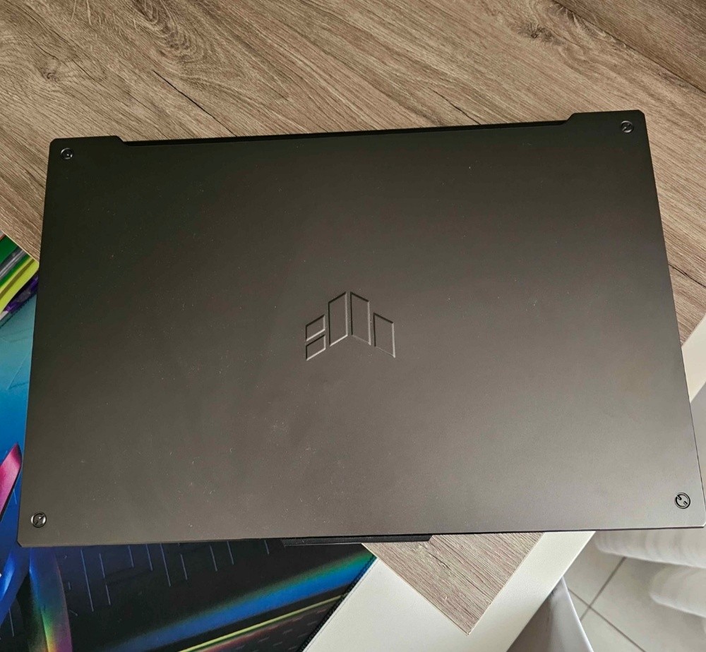 laptop Asus tuf F17 - 2