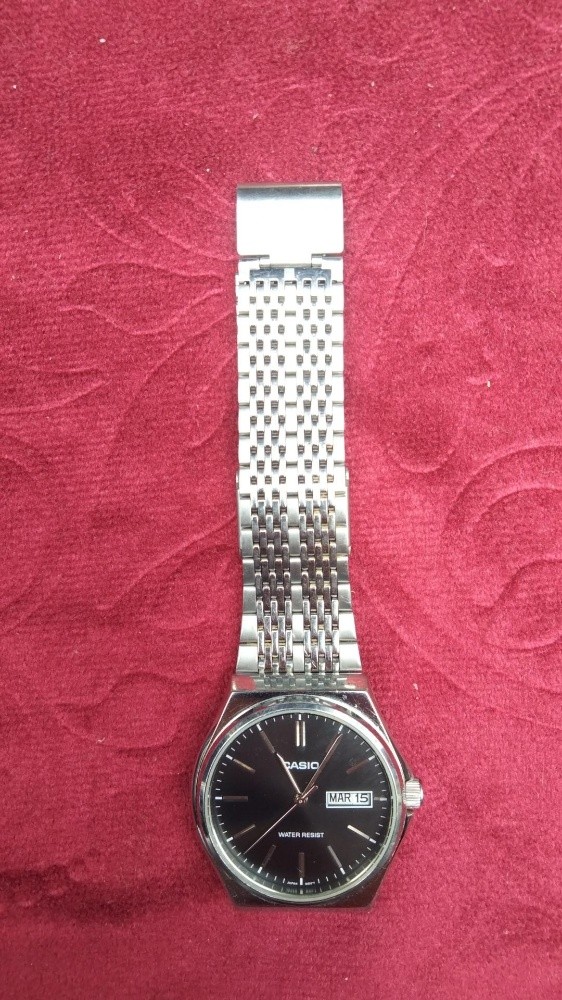 montre Casio originale - 1
