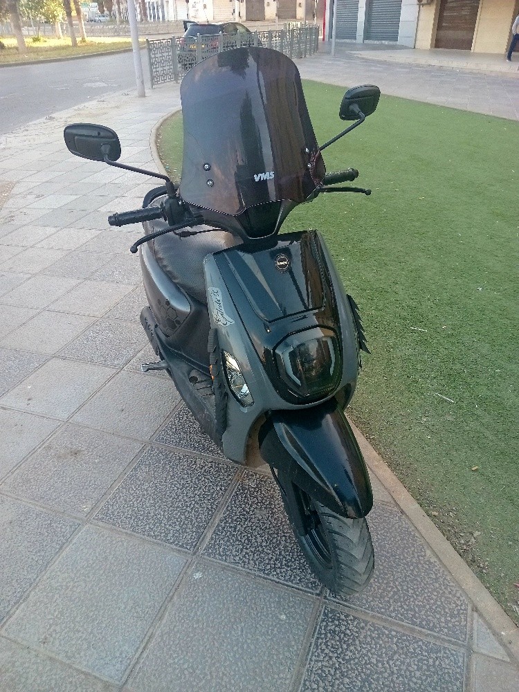Estate X moto - 1