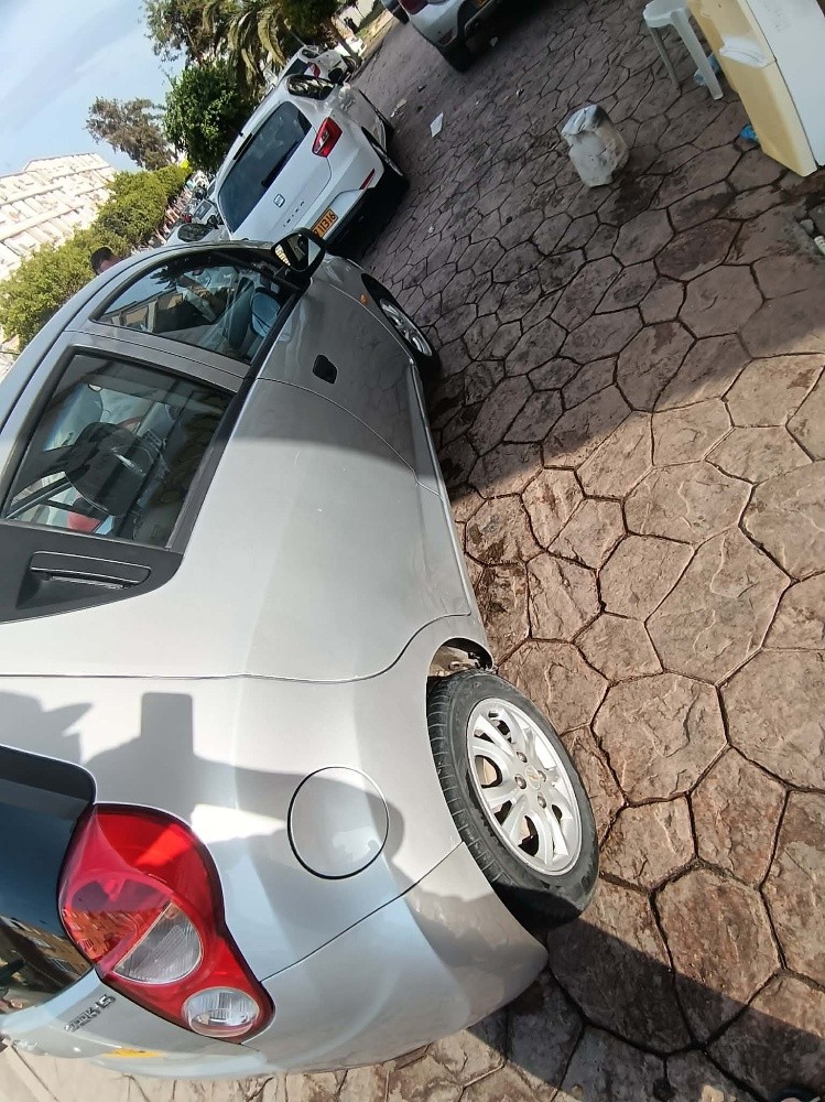 Chevrolet Spark - 12