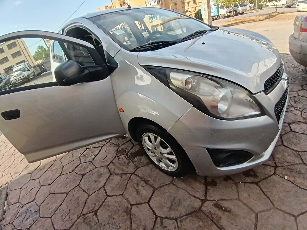Chevrolet Spark - 2