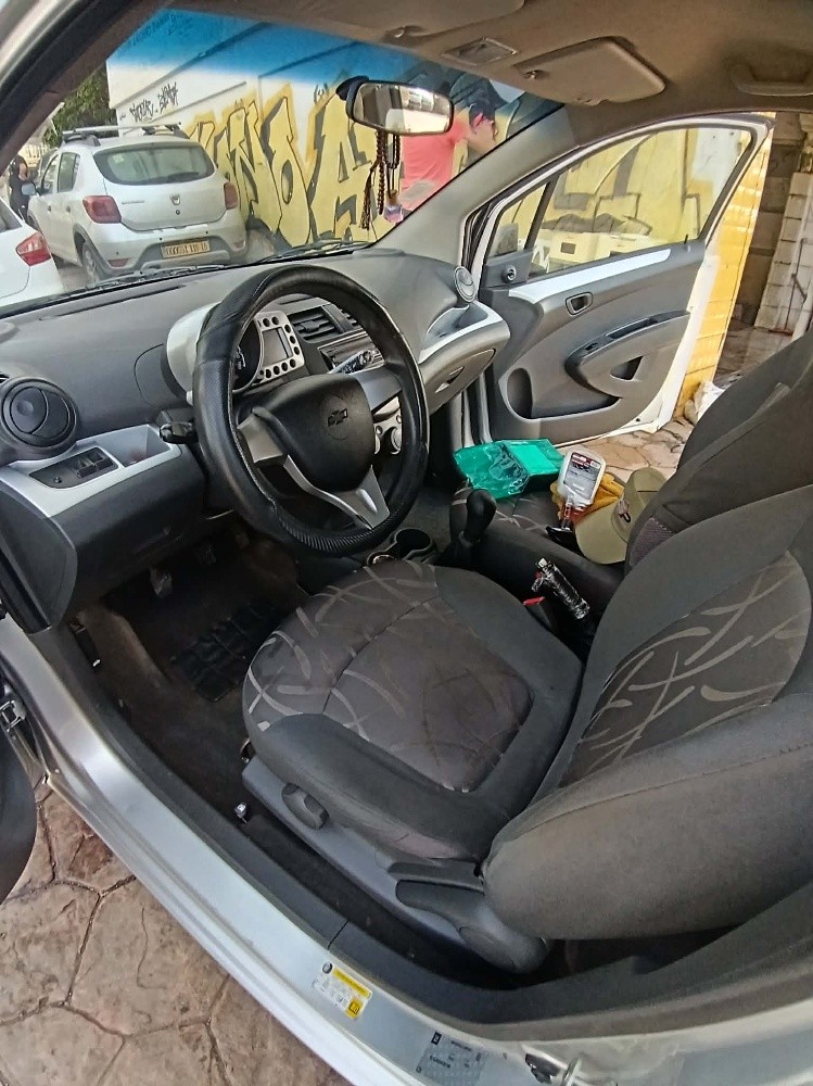 Chevrolet Spark - 4