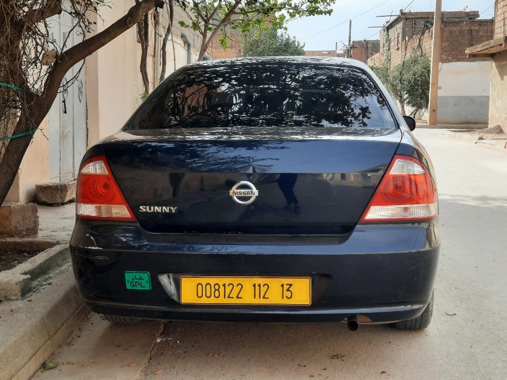 نيسان ساني - 2