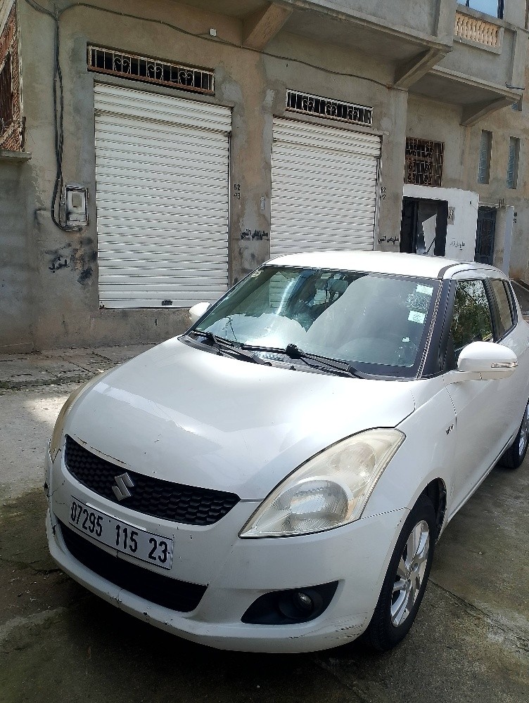 Suzuki Swift - 3