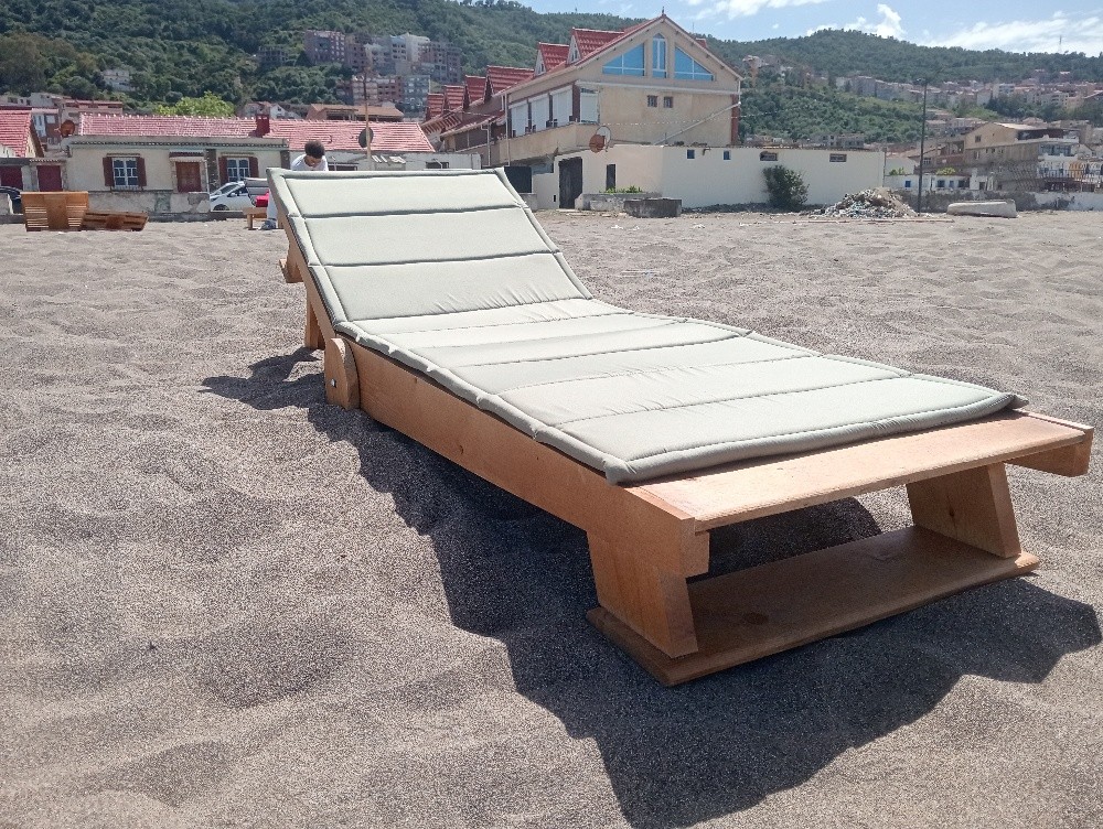 transat en bois avec matelas - 3