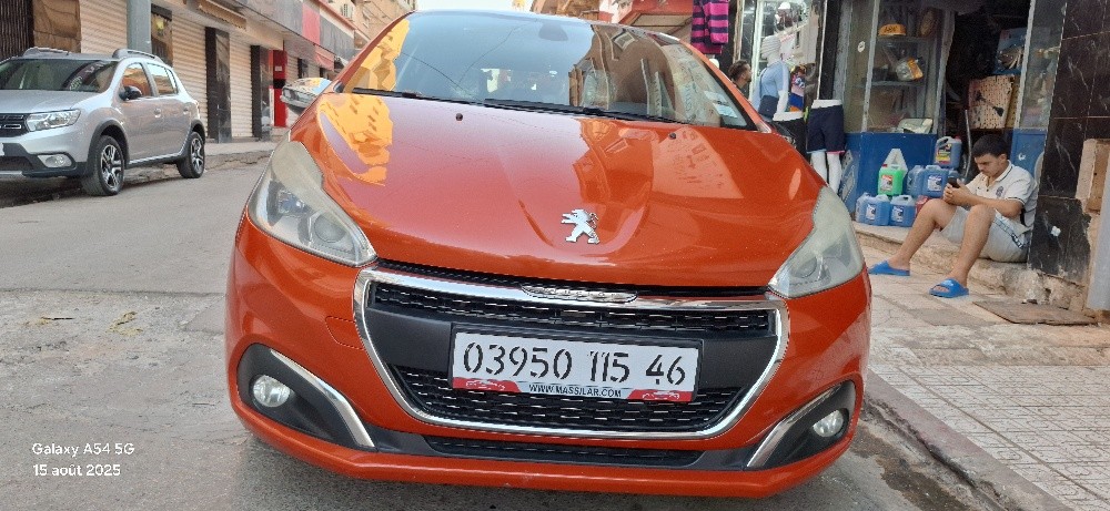 208 hdi 2015 fictlift - 2