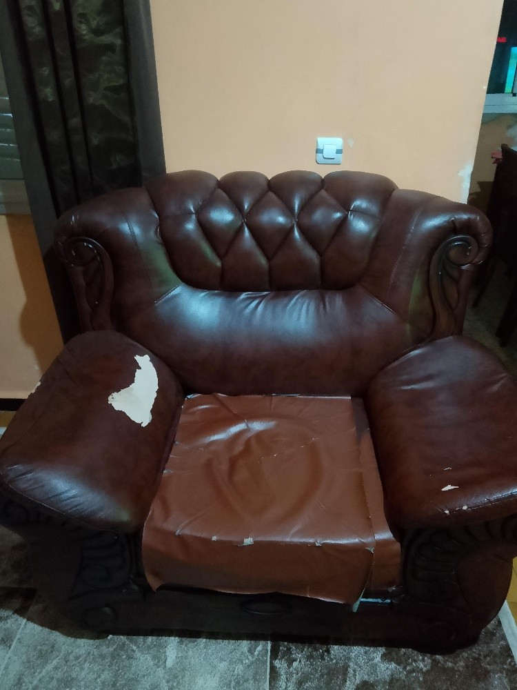 آرائك بحالة جيدة  - 2