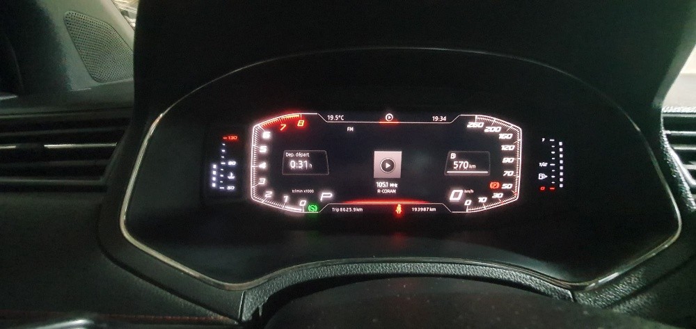 Seat Arona - 12