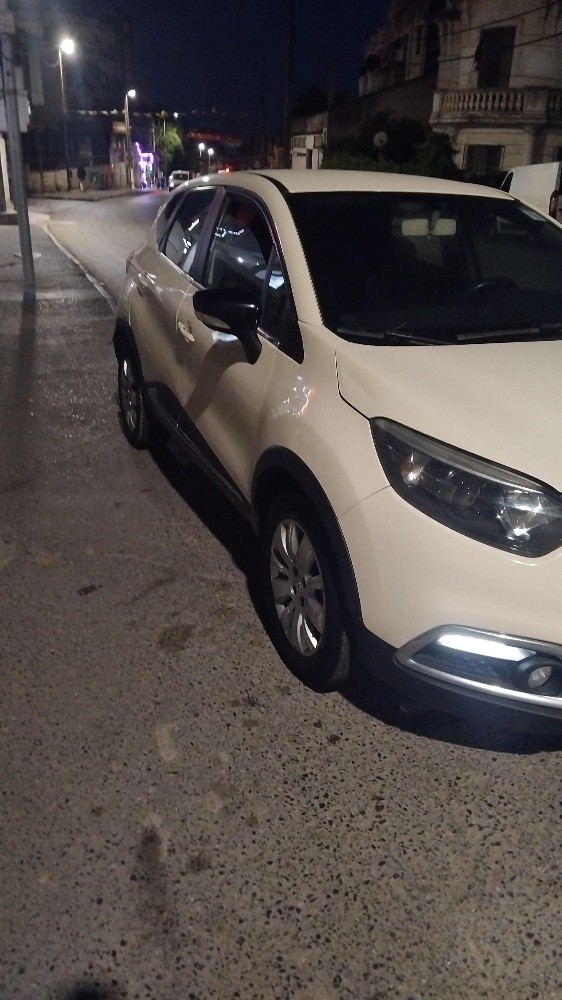 Captur - 4