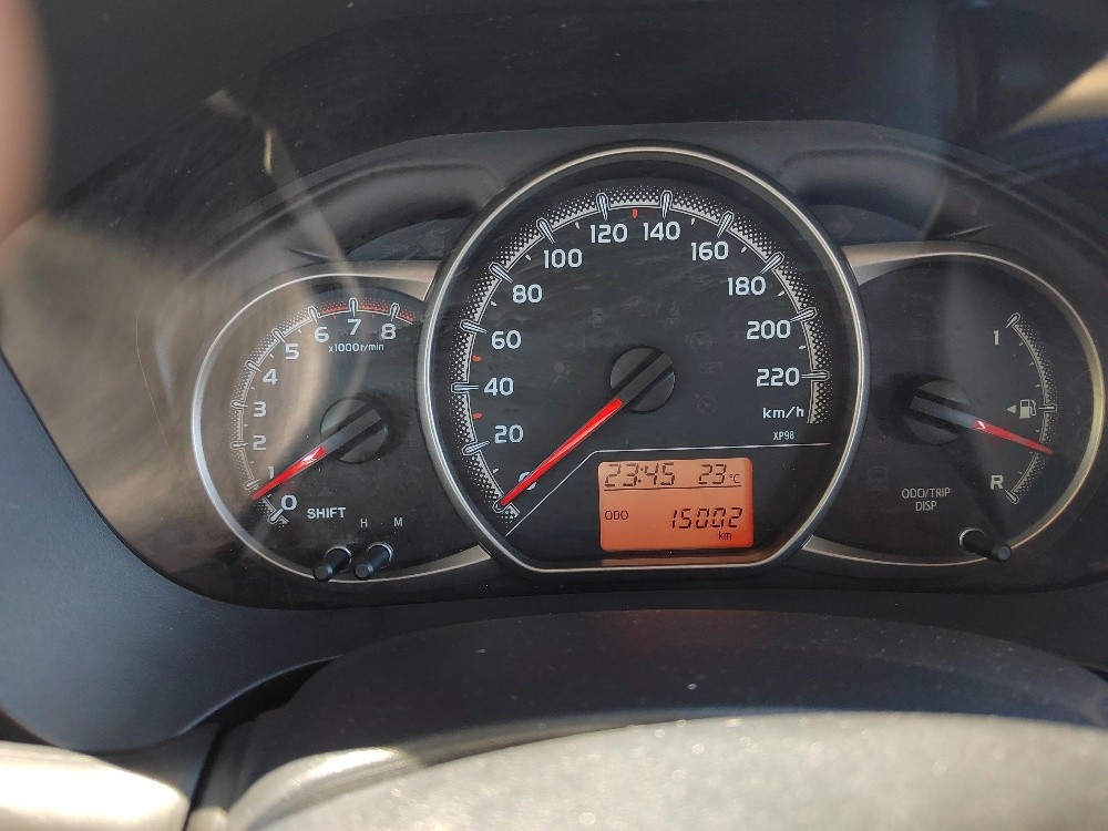 Toyota yaris - 6