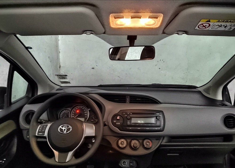 Toyota yaris - 4